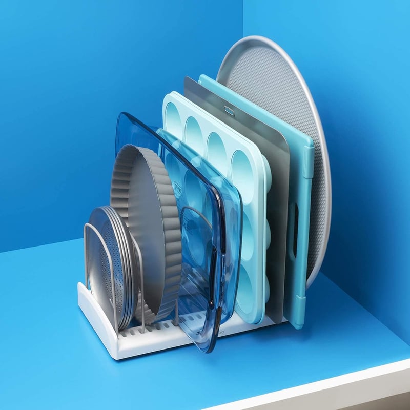 YouCopia Állítható Polc Szervezőrendszer Konyhai Tároláshoz - bakeware rack