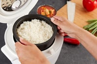 Yum Asia Tsuki Mini rizsfőző Shinsei kerámia edénnyel, 2,5 csésze, 5 funkcióval 6
