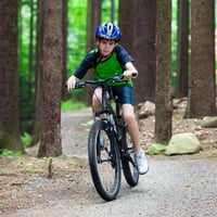 Anvelopă pentru bicicletă pliabilă YunSCM 24 inch 24x1.75 (47-507) și cameră de aer cu valvă auto AV 32mm Schrader, set 2 bucăți, pentru bicicletă montană MTB 6