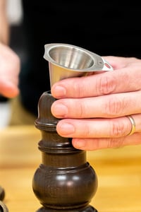 Zassenhaus Speyer antik borsőrlő, sötét fa, 18,5 cm magas 7