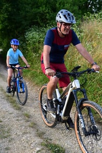 Ťažné lano na detský bicykel Zéfal Bike Taxi – zaťahovacia elastická šnúra – pre rodinnú cyklistiku – pre všetky typy bicyklov – čierne – 1 ks 6