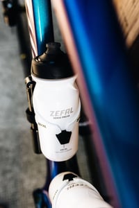 Cyklistická fľaša Zefal Sense Pro 65 – biela – 650 ml – 2 ks 3