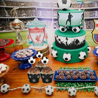 Futbalová dekorácia na muffiny ZHIQIN – 36 ks zapichovačov a košíčkov na cupcakes na detskú narodeninovú oslavu, baby shower a zdobenie tort, čierno-biele 4