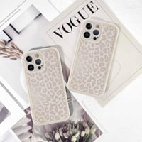 ZhuoFan kryt na iPhone 15 Pro Max s leopardím vzorom, matný biely silikónový TPU 5