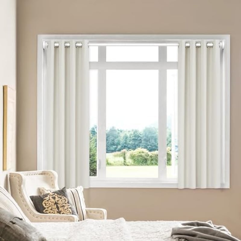 ZipGlo Teleszkópos Zuhanyfüggöny Rúd 70-130 cm - Fúrás Nélküli Fehér Függönytartó Rozsdamentes Acélból Ablakhoz, Szekrényhez, Konyhába

AI: 