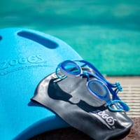 Ochelari de înot Zoggs Fusion Air pentru adulți – Lentile albastre, Alb/Albastru, Etanșare confortabilă, Anti-aburire, Protecție UV, Câmp vizual larg, Punte nazală interschimbabilă 5
