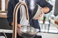 ZWILLING Accessories rozsdamentes acél szűrő, 24 cm (9,4 hüvelyk) - Konyhai szita tésztához és zöldséghez 4