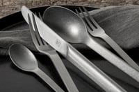ZWILLING Minimal Vintage set za jelo, za 12 osoba, 68 dijelova, s priborom za posluživanje, nehrđajući čelik, čekićem obrađen, srebrni 7