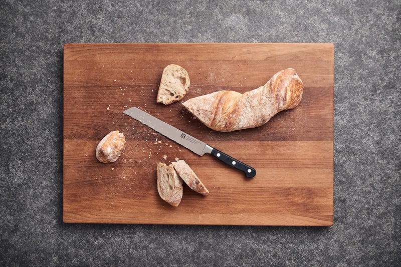 ZWILLING Professional S Knife Block, 8-Piece Wooden Block, Knife and Scissors Made of Special Stainless Steel / Plastic Handle