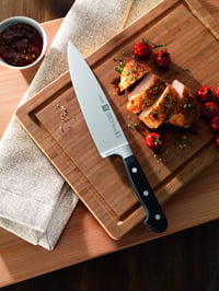 ZWILLING Professional S Nôž na zeleninu a špikovací nôž, 10 cm, nehrdzavejúca oceľ, ergonomická rukoväť, čierny, Made in Germany 2