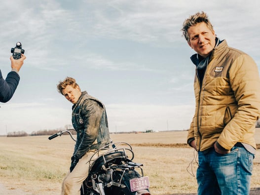 Jeff Nichols dirigerà il film horror King Snake con Margaret Qualley e Michael Shannon