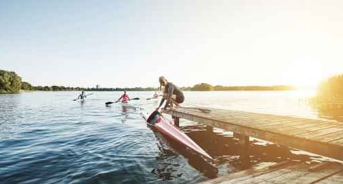 Sport Acquatici in Lombardia: Guida Completa ai Laghi per gli Amanti dell’Adrenalina