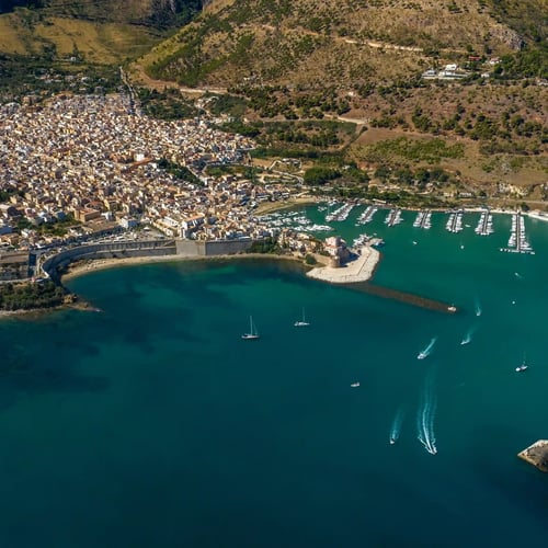 Castellamare-di-stabia