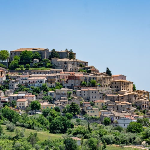 Gesualdo Cosa Vedere: Castello, Borgo E Tracce Musicali