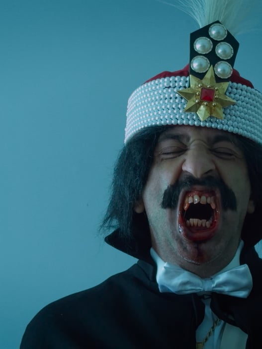 TFF 43 – Dracula: articolo contro l’intelligenza artificiale generativa basata su un film contro l’intelligenza artificiale generativa