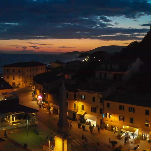 Castiglione della Pescaia: mare, borgo e spiagge