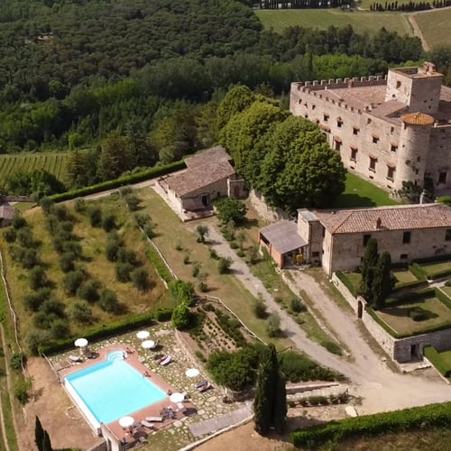Castello di Meleto: visite, vino e prezzi