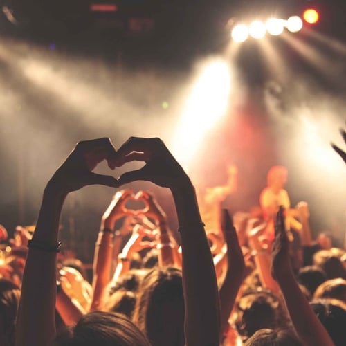 Concerto Gratuito di Clara a Montecorvino Pugliano 2026: Info, Scaletta e Come Arrivare