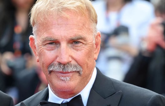 Kevin Costner sarà Bill Clinton nella nuova serie "United"