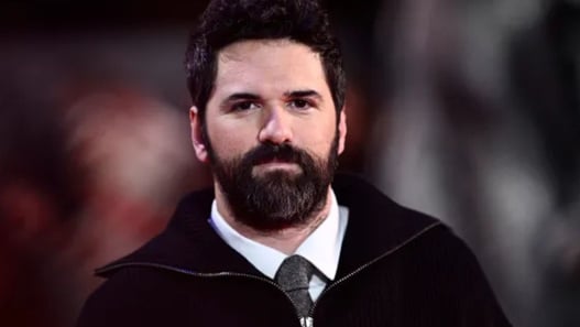 Dan Tratchenberg ("Predator: Badlands") firma un accordo di prelazione con Paramount