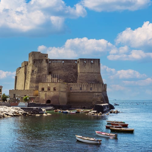Castel Dell&rsquo;Ovo: Storia, Leggenda E Cosa Vedere Sul Lungomare Di Napoli