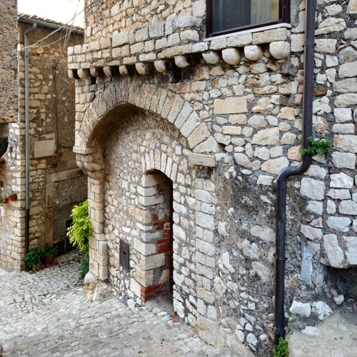 Sermoneta: cosa vedere, castello e dove mangiare