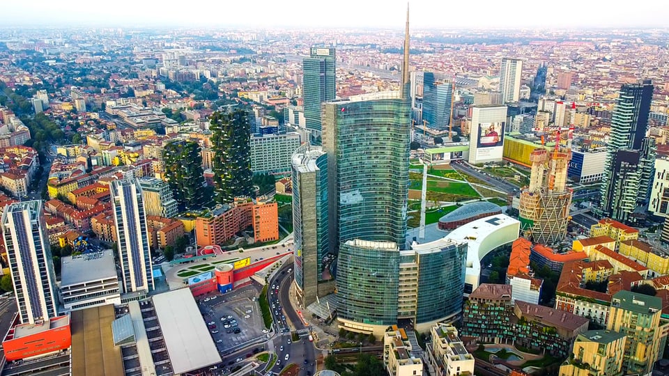 torre unicredit a milano
