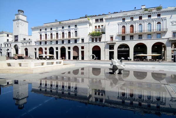 piazza della vittoria a brescia