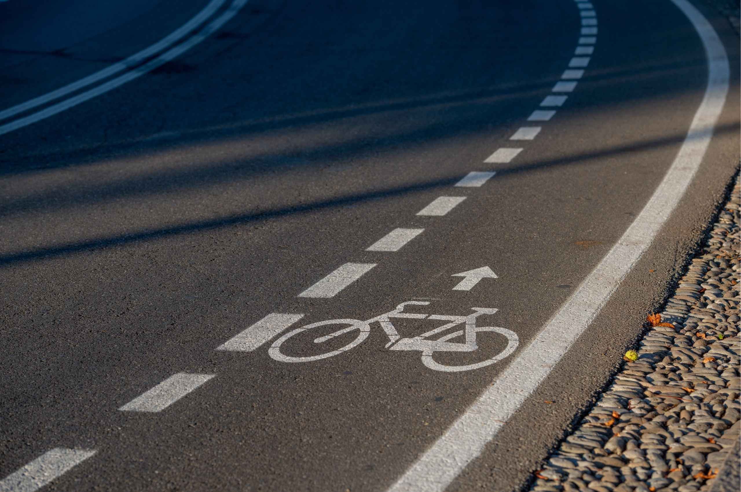Ciclovie in Lombardia per pendolari: guida pratica alla mobilità dolce