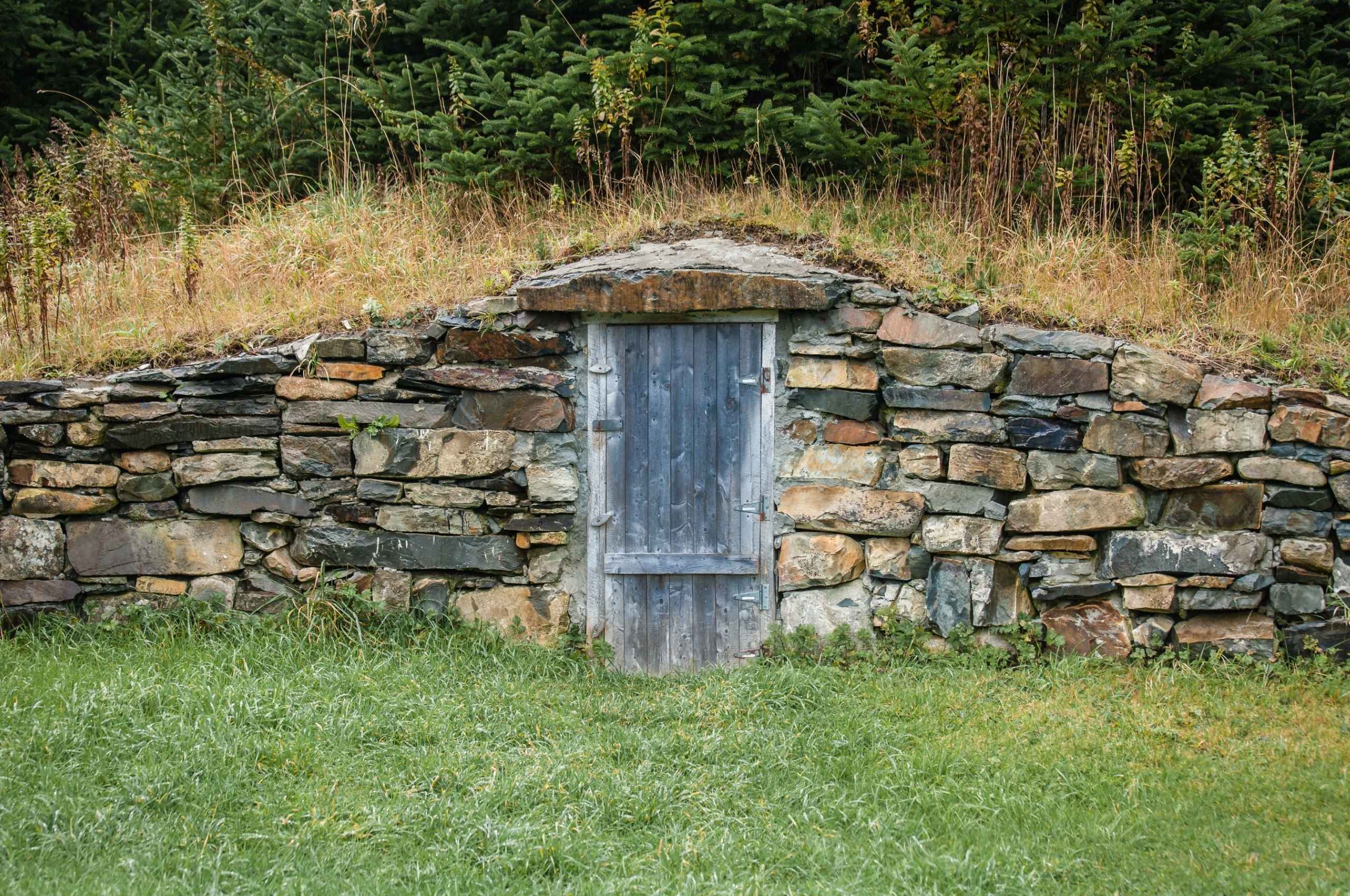 I Crotti della Valchiavenna: cosa c’è da sapere dalle Cantine Naturali del “Sorel”