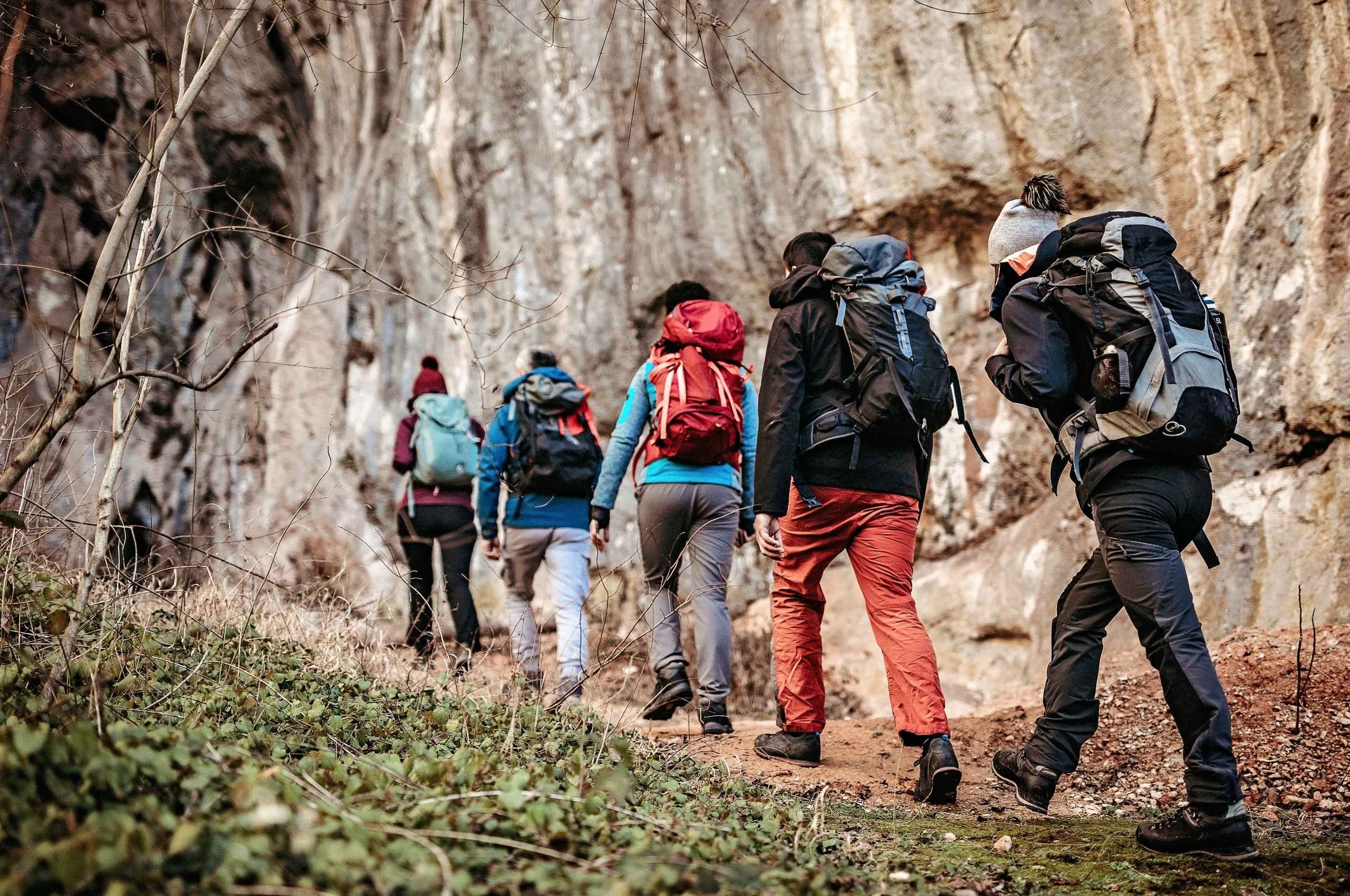 Trekking sulla Linea Cadorna in Val d&rsquo;Intelvi: Guida tra Trincee, Bunker e Sentieri della Grande Guerra