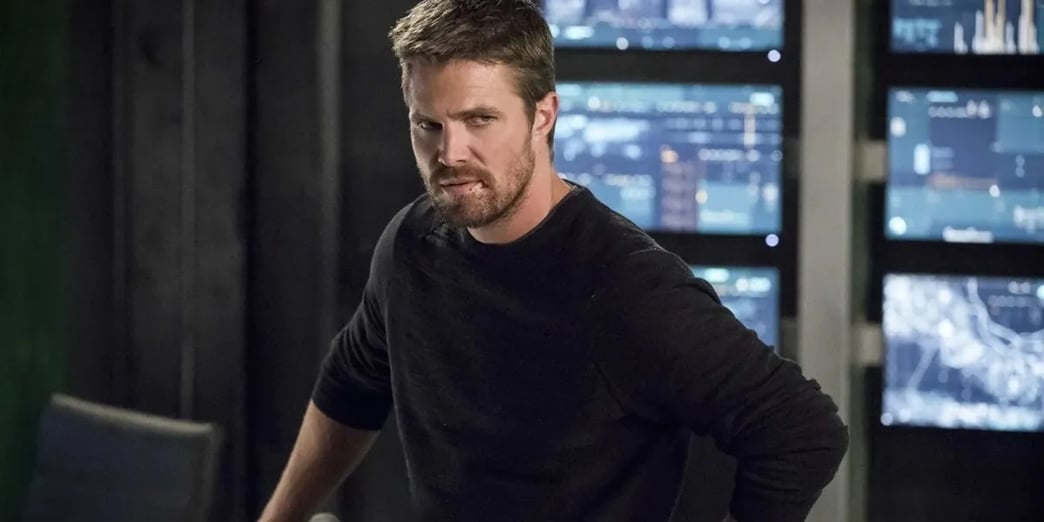 Stephen Amell sarà Hobie nel reboot di "Baywatch" della Fox
