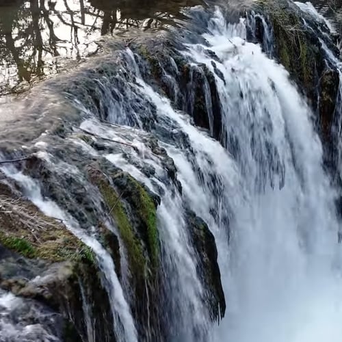 Cascata del Diborrato: bagno, percorso e come arrivare