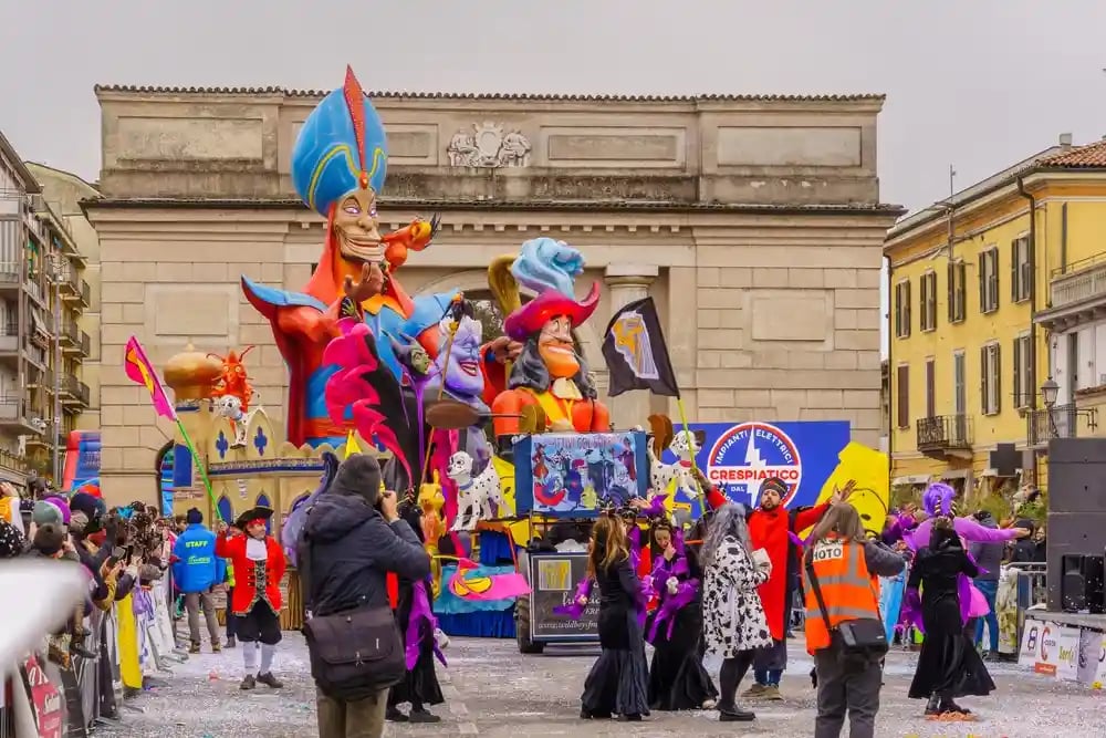 carnevale crema