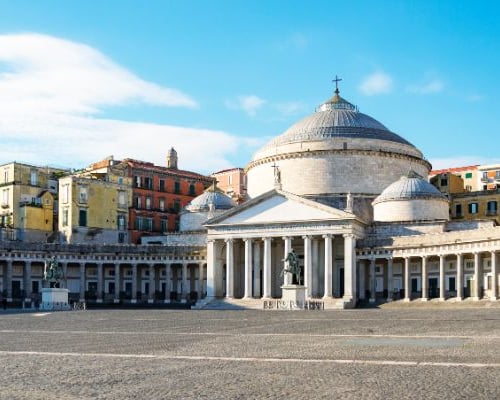 villaggio di babbo natale a piazza plebiscito