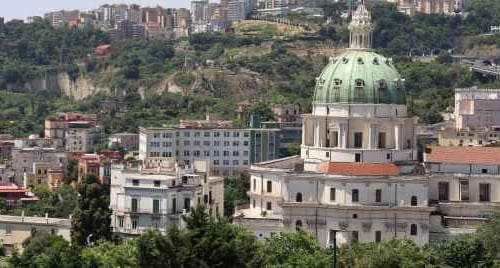 Ville a Napoli per fuggire dal caldo: 7 oasi verdeggianti tra parchi e giardini storici