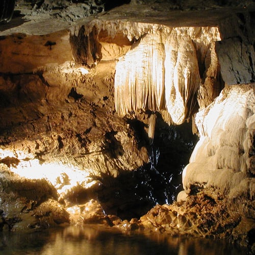 Grotte di Falvaterra: orari, percorsi e cuore blu