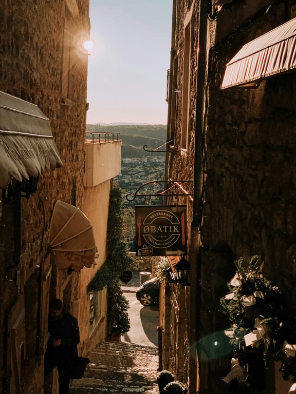 Culture, flavours and Riviera charm