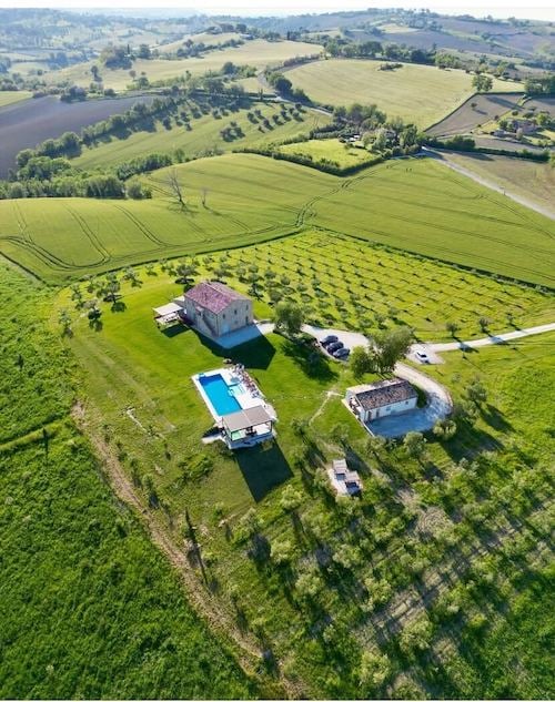 Privacy over 8 hectares