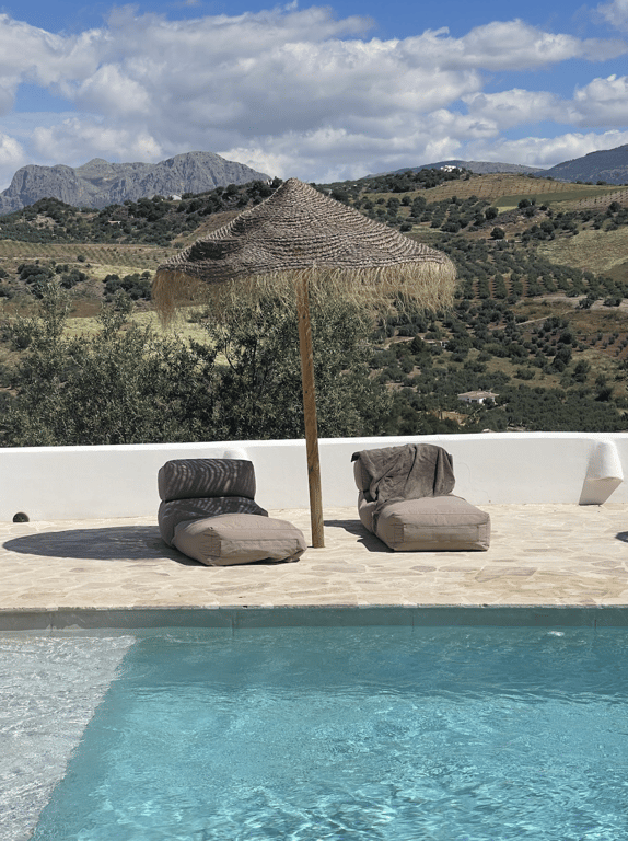 A pool made for every season