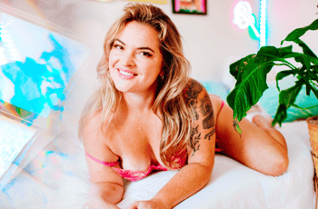 Gwen Bunny at Sheri's Ranch - Photo 18 of 26