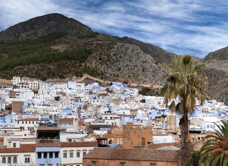 7 Day Private Tour from Marrakech visiting the Desert, Fes, and Chefchaouen