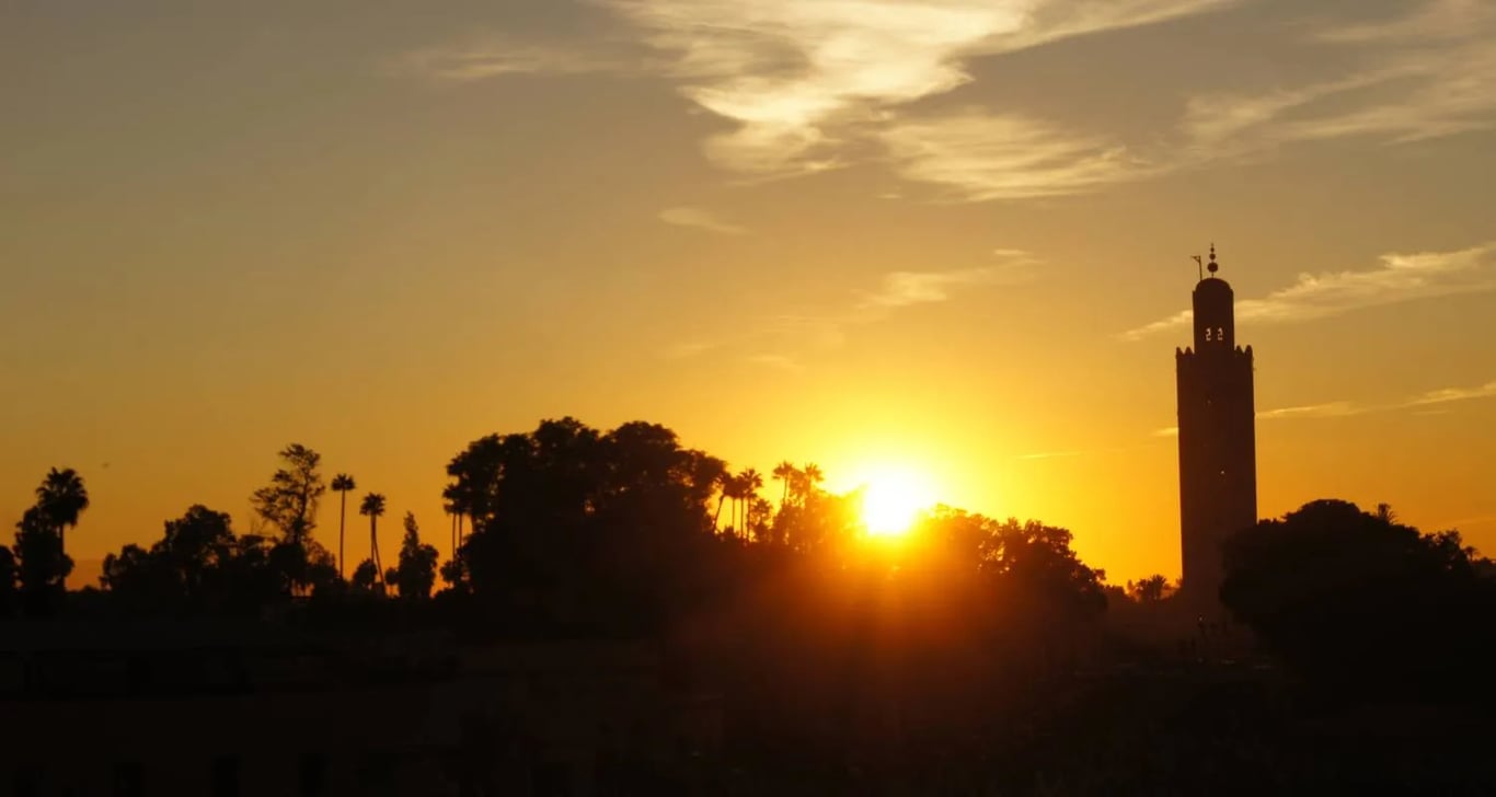 Morocco Tours – 9 Days Special tour from Marrakech visiting Desert, Fes, Chefchaouen and more