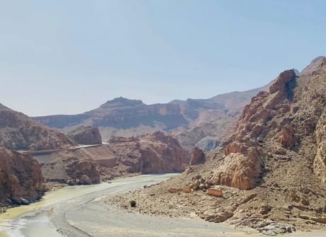 6 Days Private tour from Casablanca to Marrakech visiting Chefchaouen, Fes and Sahara desert