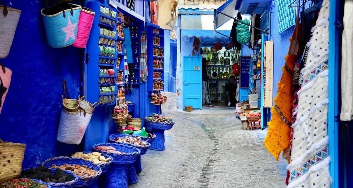 7 Day trip from Marrakech to Merzouga Desert – Fes – Chefchaouen then end the tour in Casablanca