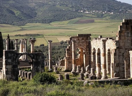 Rabat, Volubilis & Fez Express Tour