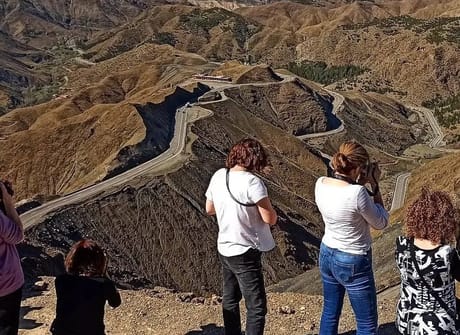 Best 5-Day Desert tour from Marrakech:To Erg Lihoudi & Erg Chigaga Desert Tour