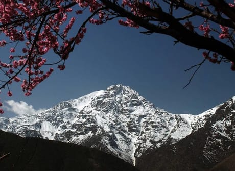 Short trips to marrakech: 2 Days Hike Overnight Berber villages – High Atlas Mountains
