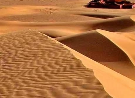 6-Day Private Tour from Marrakech to Tangier: Explore the Desert, Fes, Chefchaouen, and More