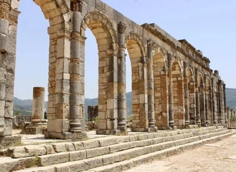 Private tour: Casablanca to Marrakech via Chefchaouen, Fes, and Desert.